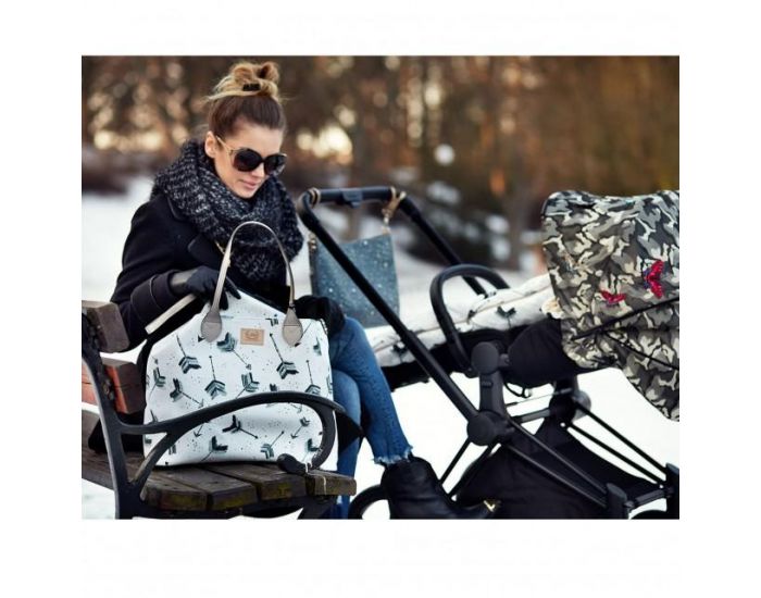 SEVIRA KIDS Sac  main multifonctions - pour la poussette ou  langer - Medium - Boho Arrows (37)