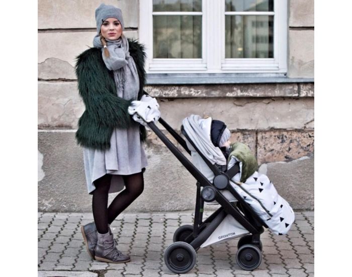 SEVIRA KIDS Chanceli�re XXL universelle et imperm�able - 0 � 4 ans - Tangram (27)