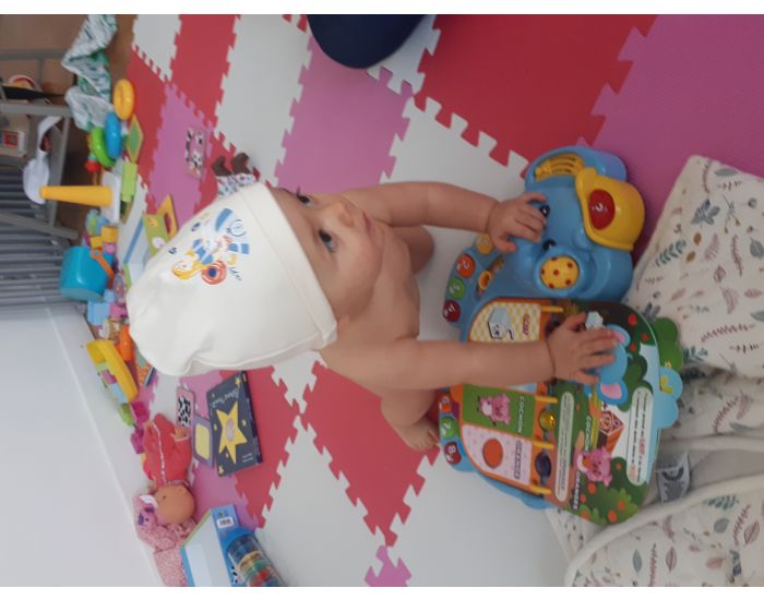 NOS POUSSINS CHRIS Bonnet Nouveau N Alice aux Pays des Merveilles (4)