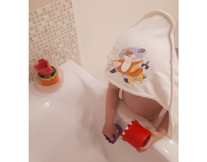 NOS POUSSINS CHRIS Cape de Bain Chat Bott (4)