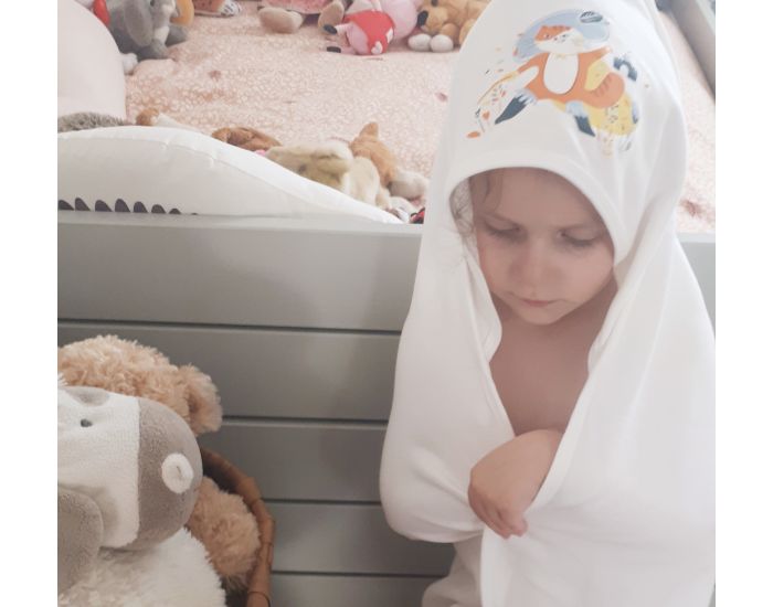 NOS POUSSINS CHRIS Cape de Bain Chat Bott (1)