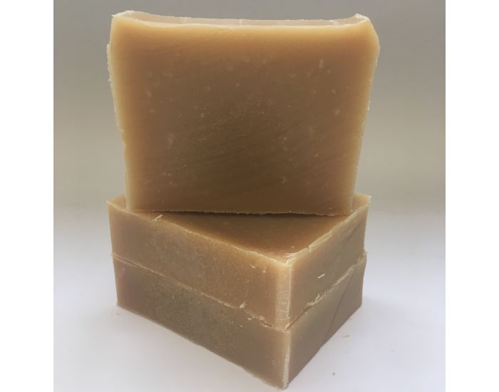 LE DOMAINE DE TAMARA Savon 40% de Lait d'�nesse Frais et BIO - Avocat et Amande Douce (1)