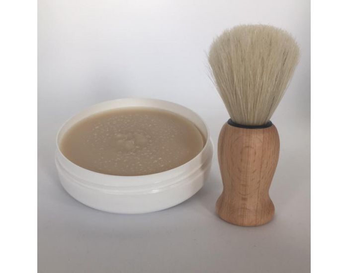LE DOMAINE DE TAMARA Blaireau Pin Huil�, Soie naturelle + Savon � Barbe (1)