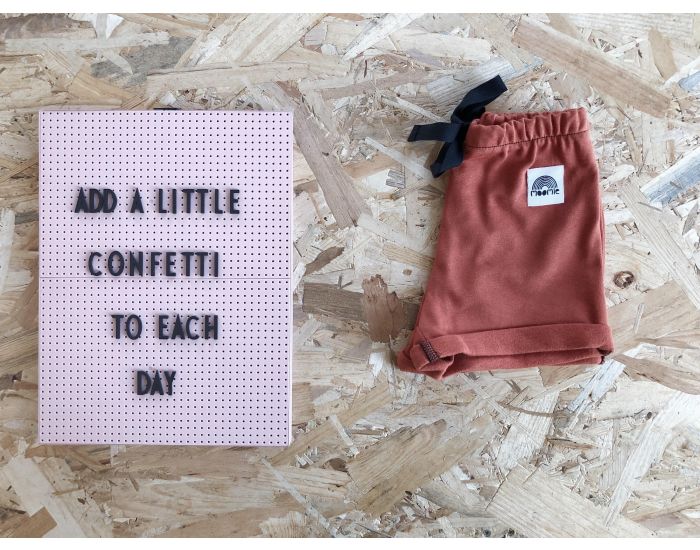 MOOMIE Short bb rouille (1)