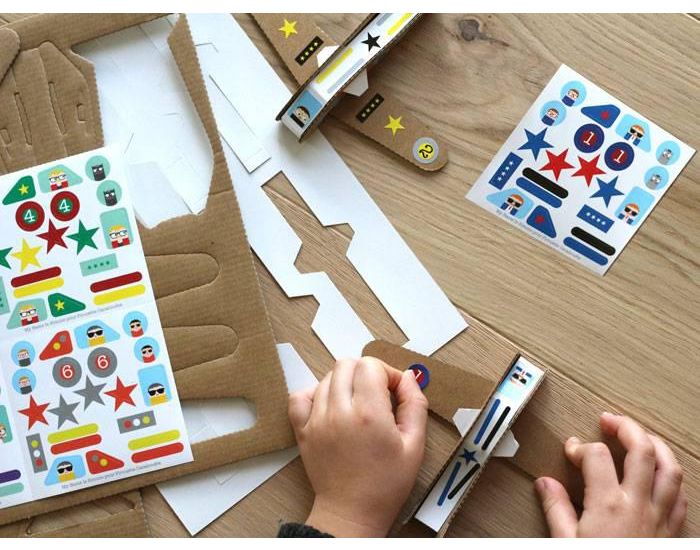 PIROUETTE CACAHOUETE Mes avions � r�action - D�s 4 ans (1)