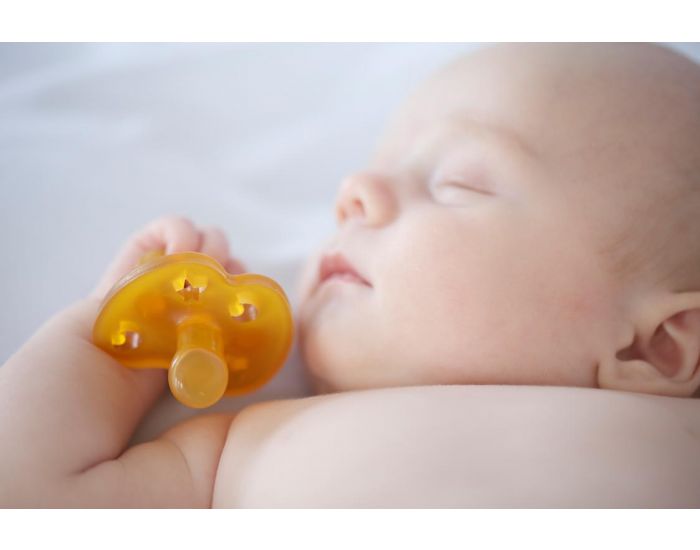 HEVEA Ttine Physiologique Lune et Etoiles 0-3 mois (1)