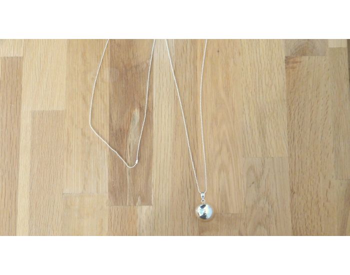 MADELEINE ET MAMAN Bola de Grossesse Minimaliste. (1)