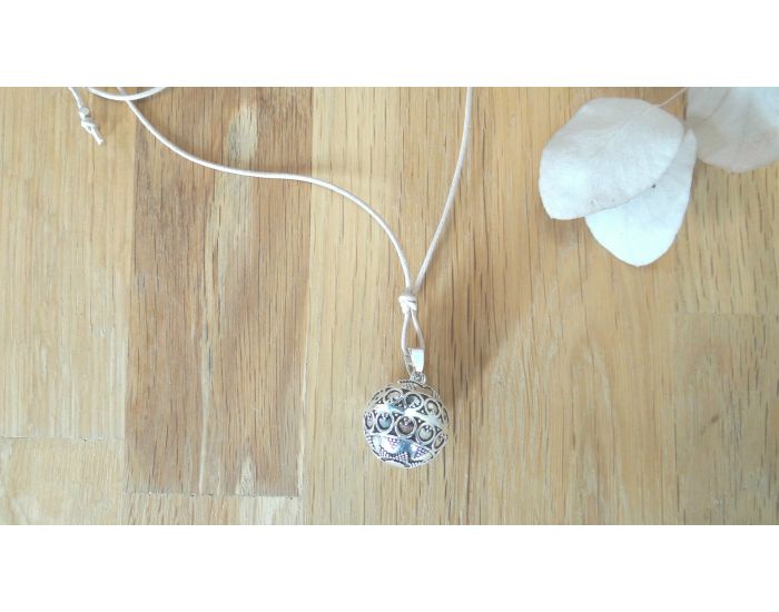 MADELEINE ET MAMAN Bola de Grossesse Arabesque Argent, Cordon Beige Naturel Cuir Vritable. (1)