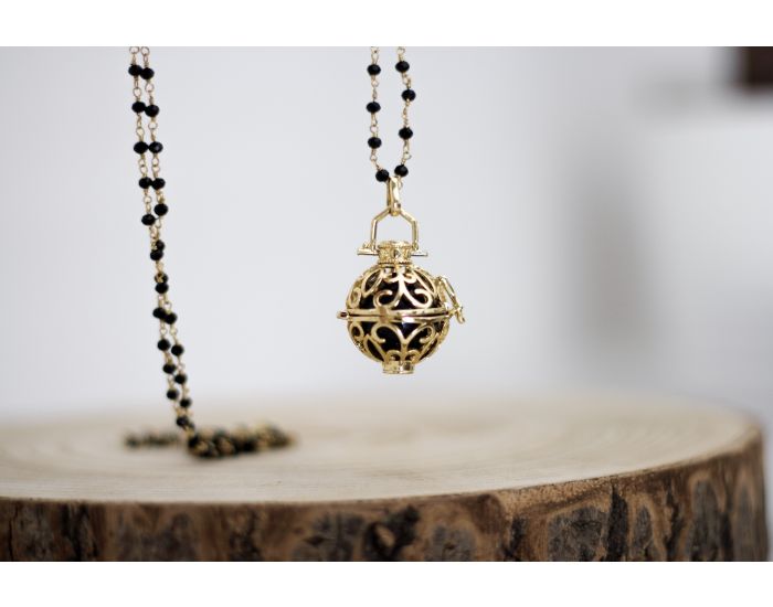  IRREVERSIBLE BIJOUX Bola de Grossesse sur chaine perle 100% Plaqu Or - Lia (6)