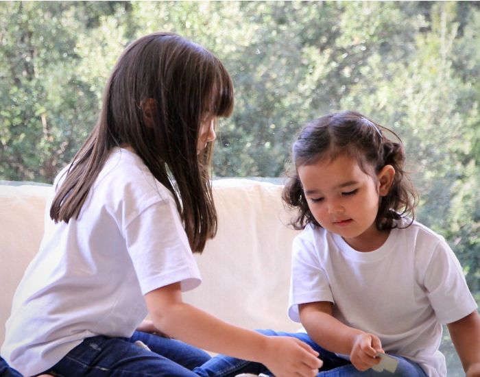 JOYAH Lot 2 t-shirt Enfant 100% Coton Bio - Blanc & Bleu Marine (4)