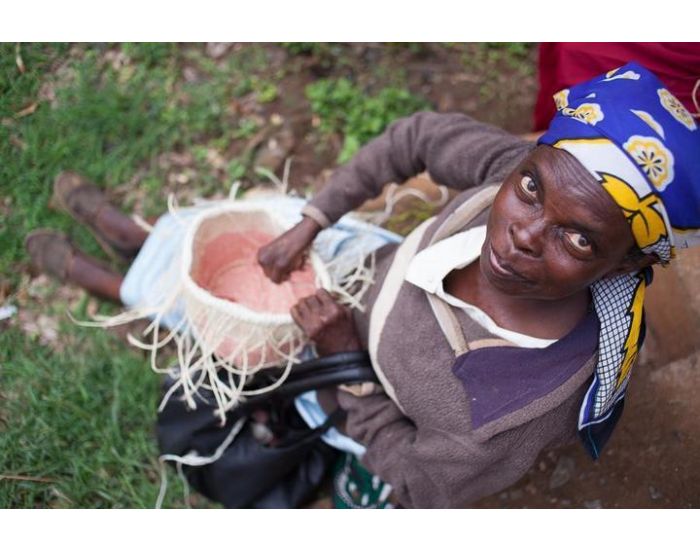 THE BASKET ROOM Lazima Le Panier Tiss� Turquoise et Sisal Clair Equitable (3)