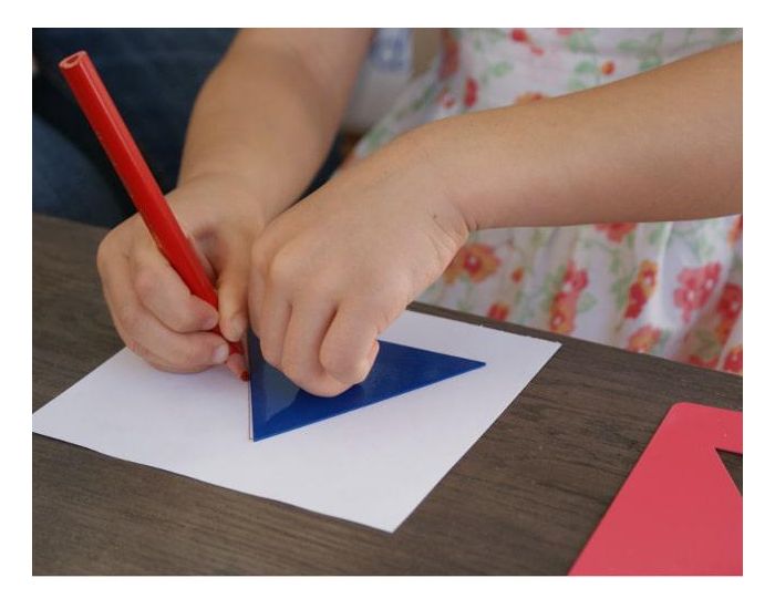 MAMONTESSORIBOX Formes Dessin En M�tal - D�s 3 ans (3)